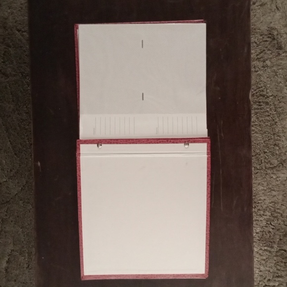 Red photo album - Picture 4 of 8